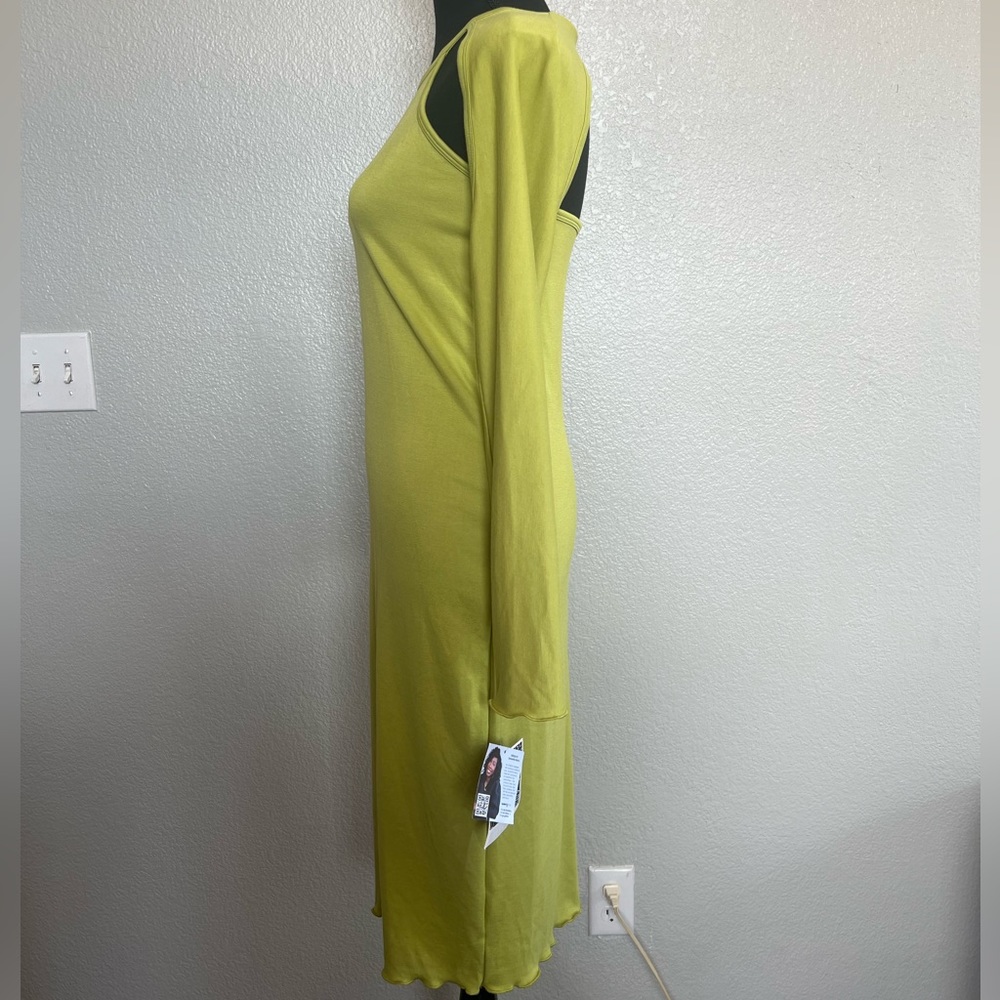 NWT Women’s Longsleeve Backless Dress - Picture 5 of 13
